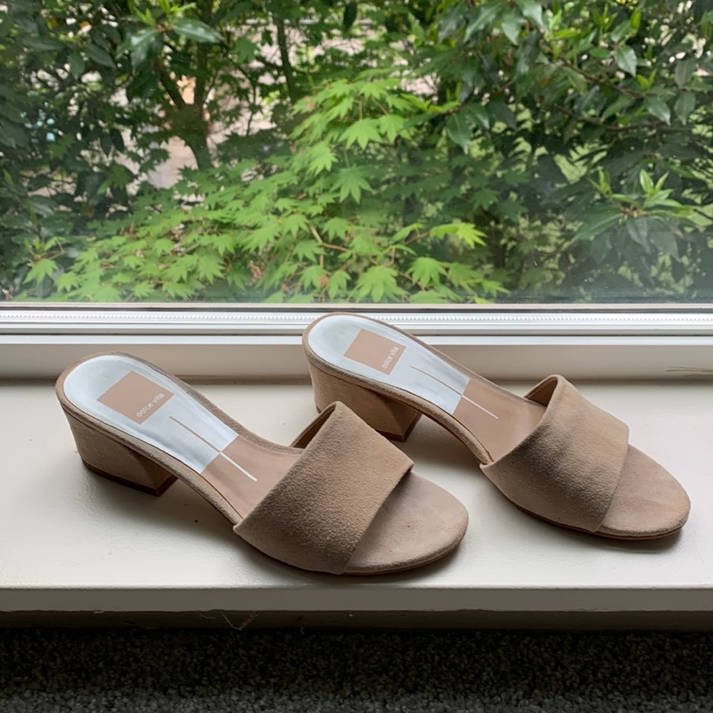 Dolce Vita blush suede mule with block heel size 6.5